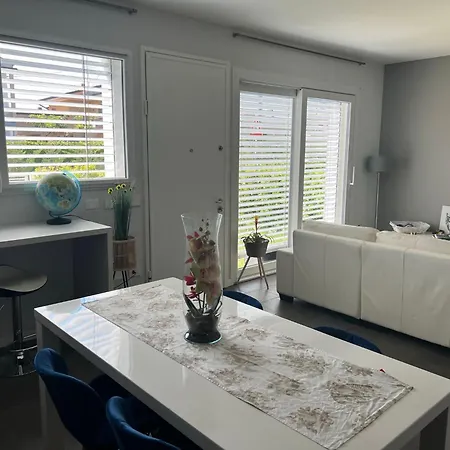 Peschiera Luxury House * Пескьера-дель-Гарда