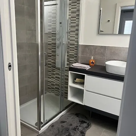 Peschiera Luxury House Дом отдыха