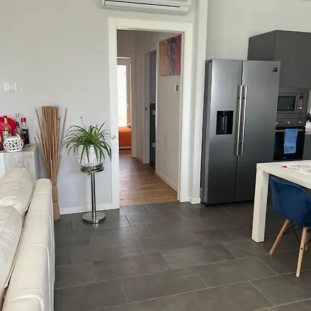 Peschiera Luxury House