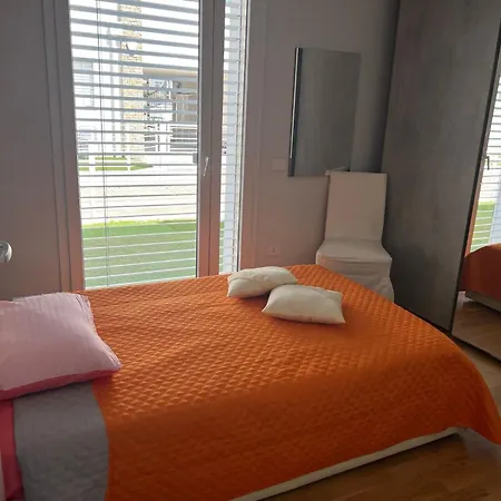 Tatil Evi Peschiera Luxury House Peschiera del Garda