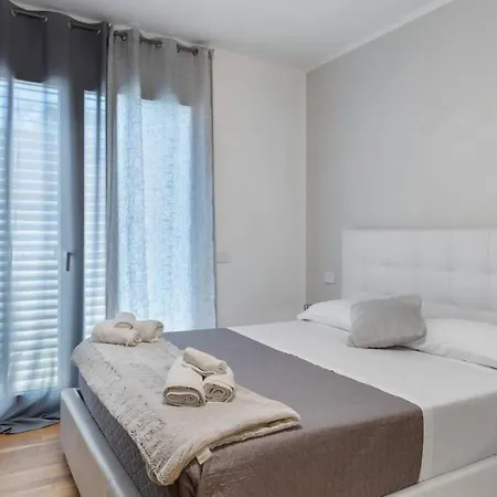 Сasa de vacaciones Peschiera Luxury House