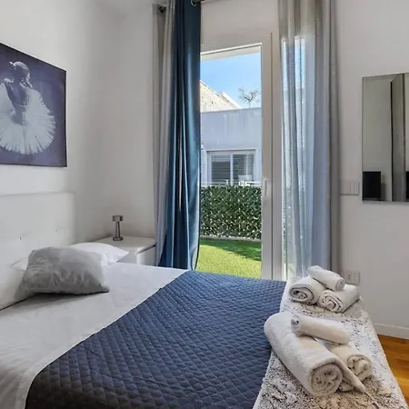 Peschiera Luxury House