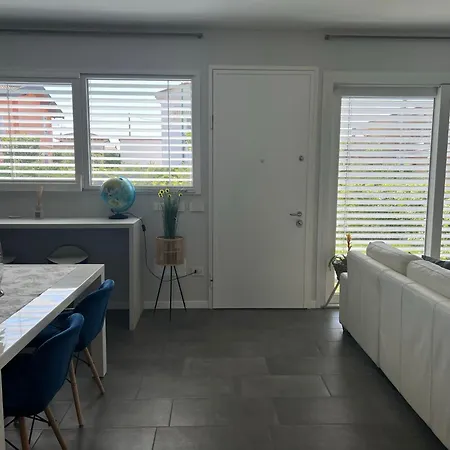 Vakantiehuis Peschiera Luxury House *